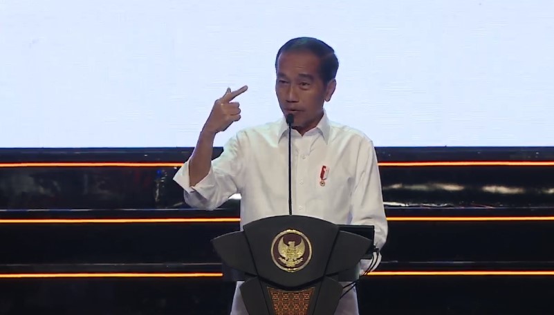 Jokowi ke Penerima Beasiswa LPDP: Pulang, Meski Gaji Rendah