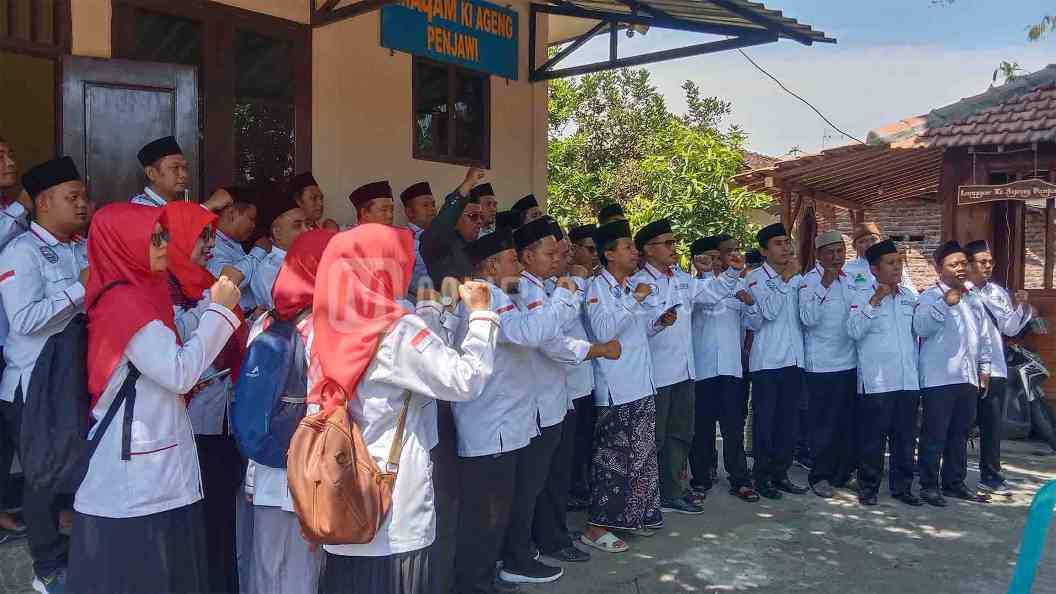 Ziarah ke Makam Pendiri Pati, Petanesia Siap Bentengi NKRI