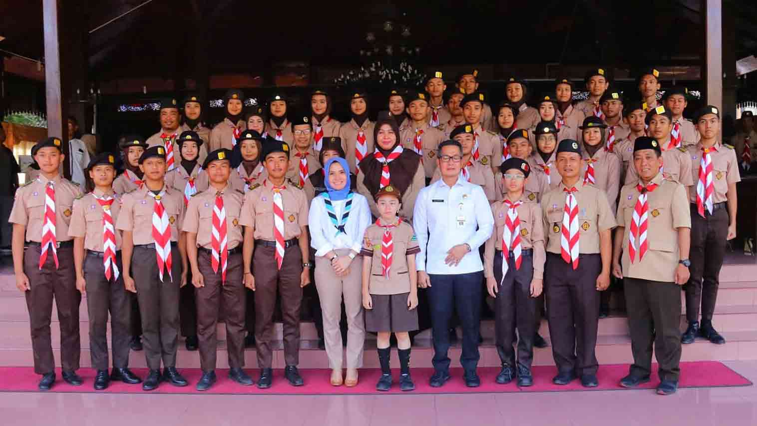 Kontingen Raimunas Kudus Dilepas Bupati