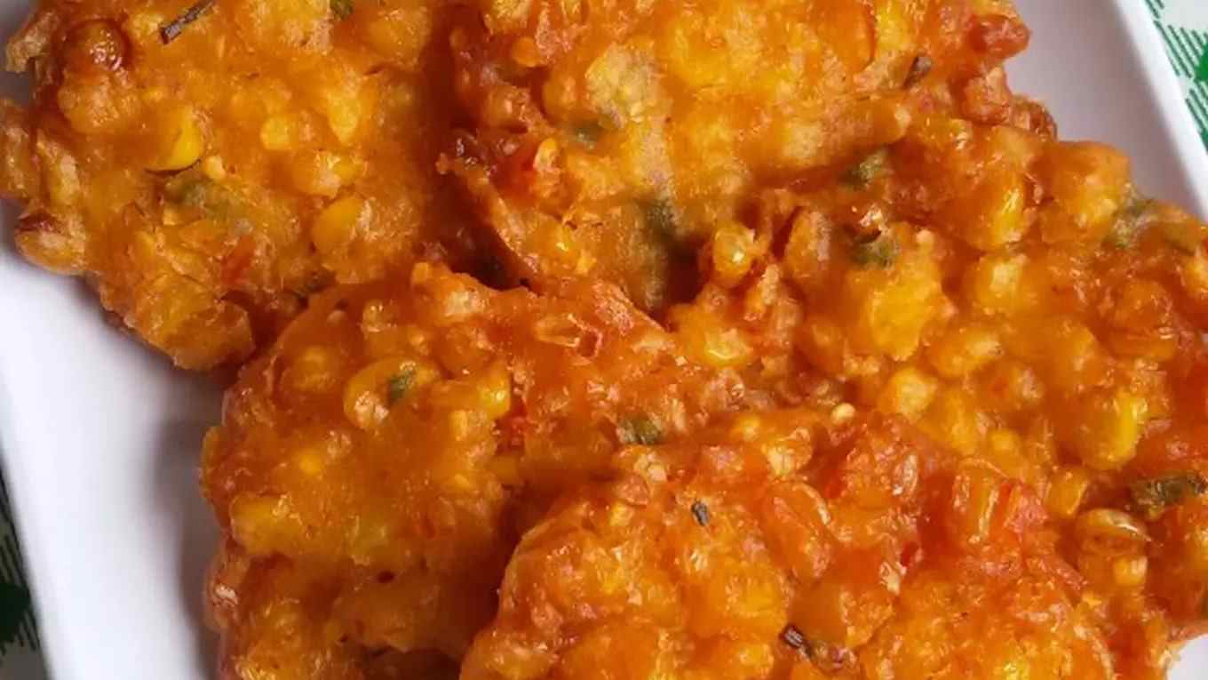 Bikin Bakwan Jagung Renyah dan Tahan Lama, Ini lho Rahasianya