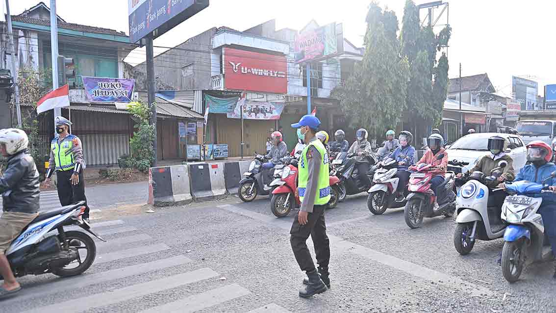 Supeltas Urai Kemacetan Kawasan Pabrik di Jepara