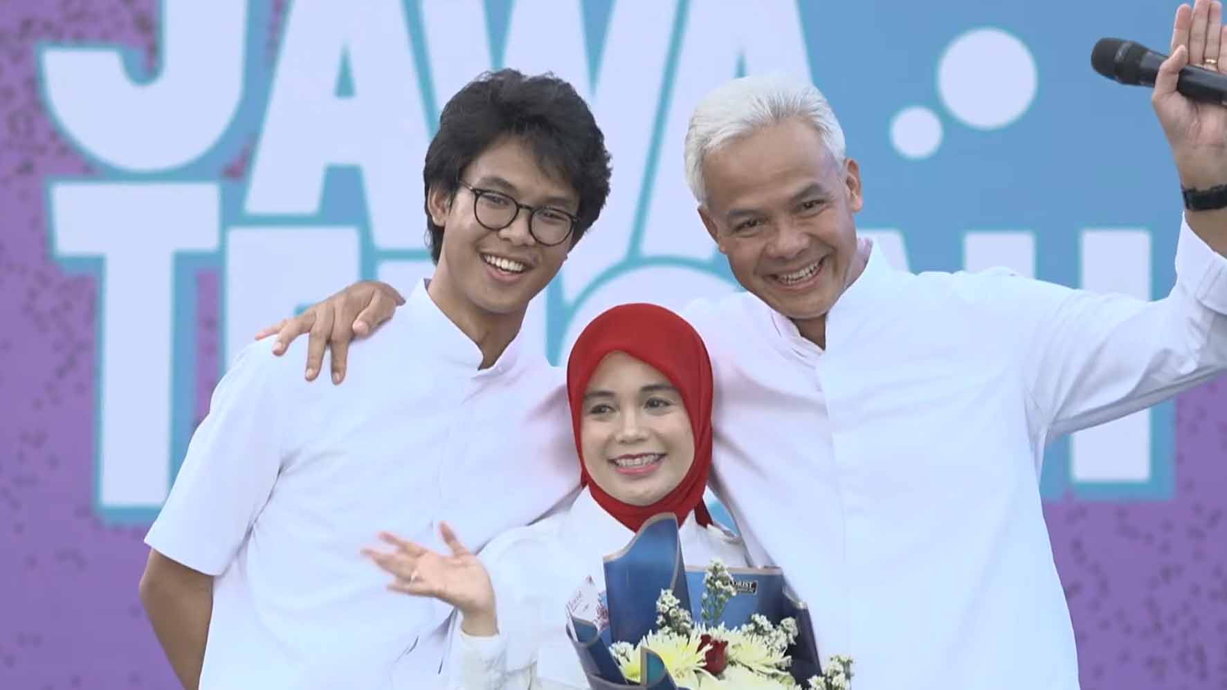 Selesai Pamitan, Ganjar Bakal Naik Gunung Bareng Sang Anak