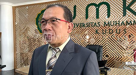 Skripsi tak Jadi Syarat, Rektor UMKU Ambil Langkah Ini