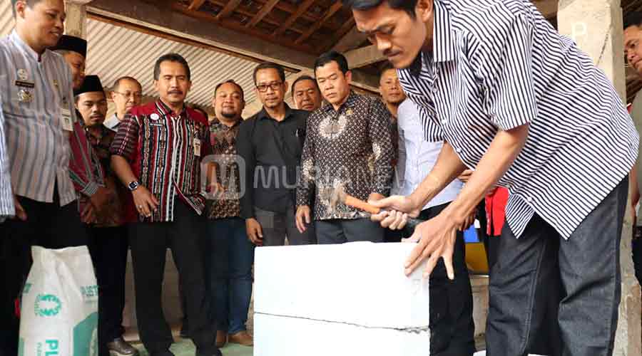 Perumda Jepara Produksi Semen dan Batako dari FABA