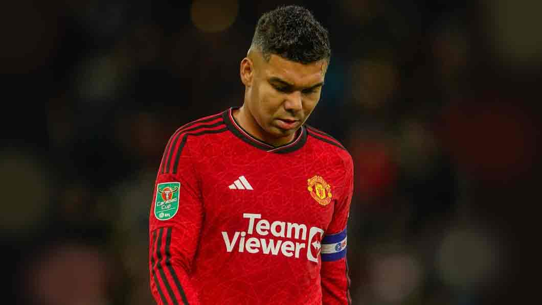 Casemiro Cedera, Manchester United Waspada