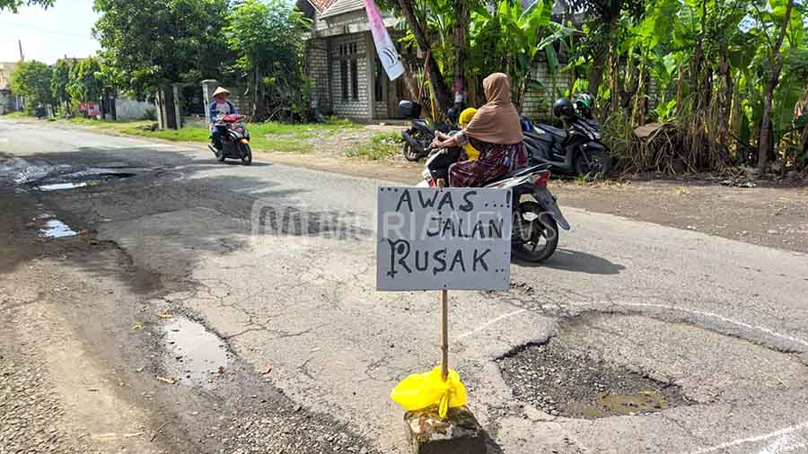  Jalan Juwana-Jetak Pati Rusak Parah, Warga: Tiap Hari Ada Laka