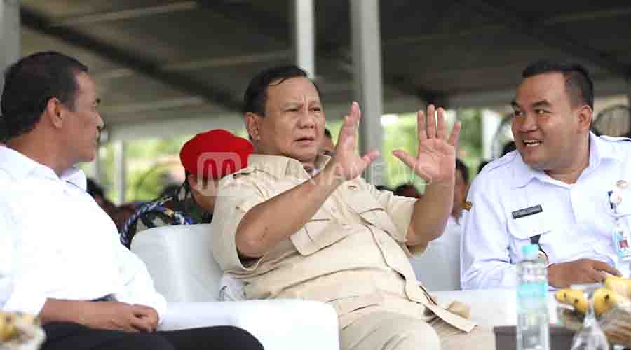 Ke Blora, Prabowo Disambati Infrastruktur Jalan dan Pupuk