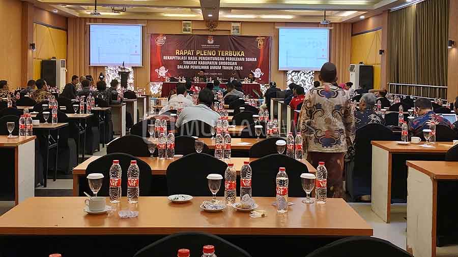 KPU Grobogan Gelar Rapat Pleno Penghitungan Suara