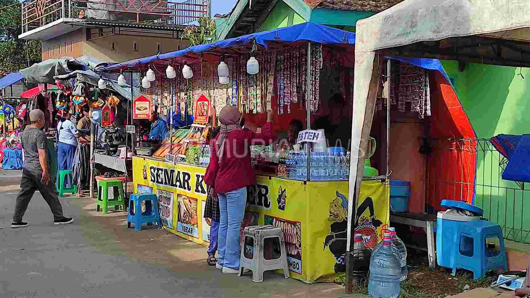 Ratusan Pelaku UMKM Ramaikan Tradisi Bulusan di Hadipolo Kudus