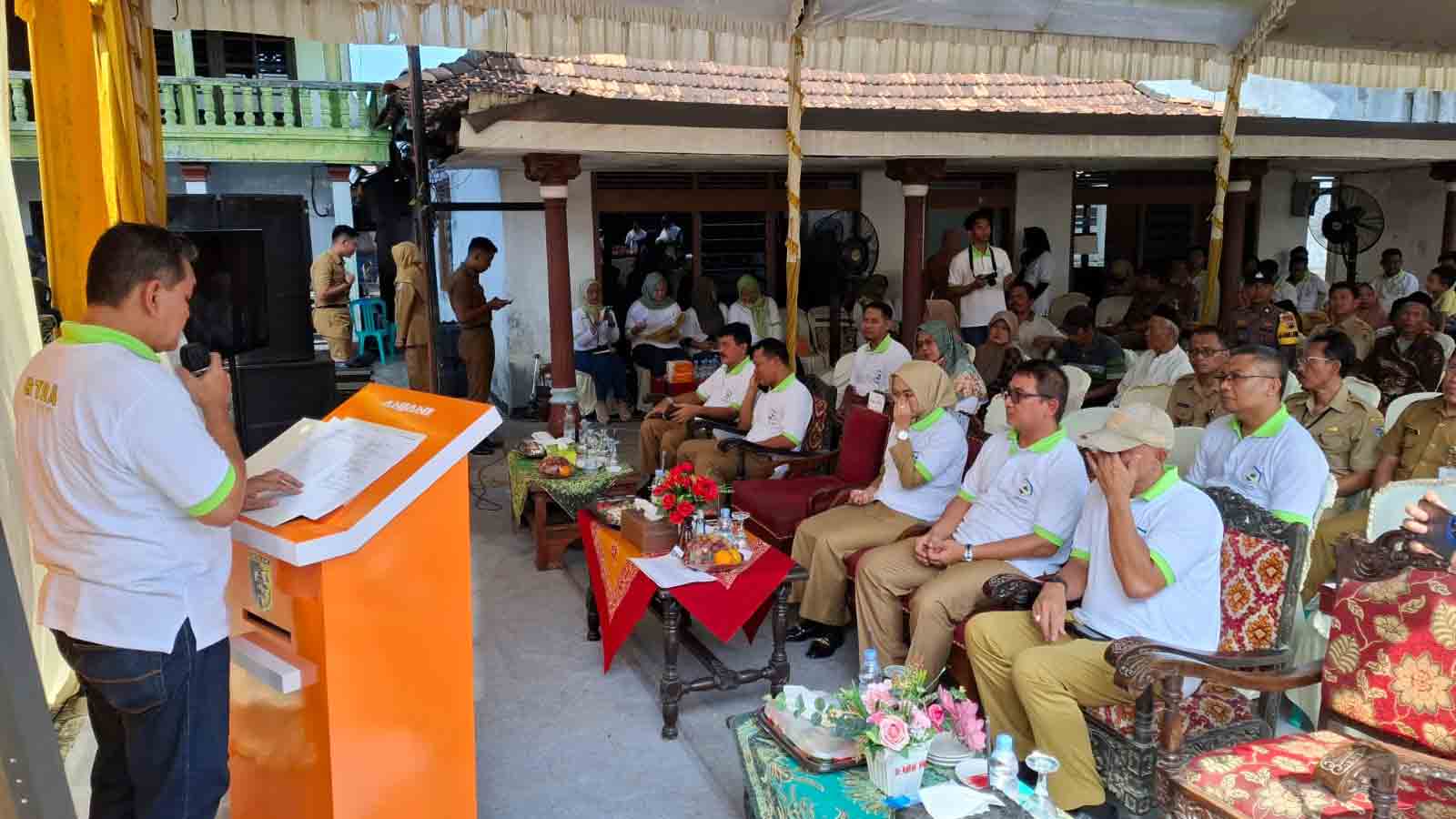 Demak, Masuk dalam Program Kabupaten Lengkap