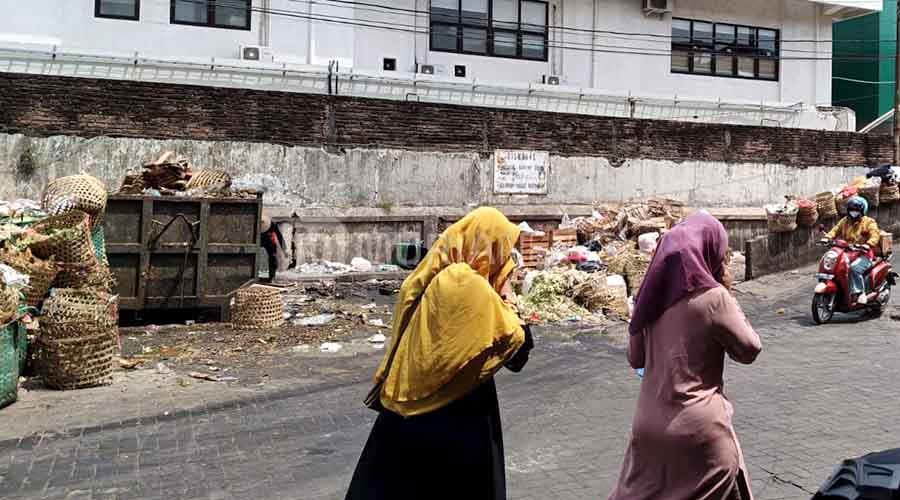 Imbas TPA Penuh, Sampah di Pasar Kudus Mulai Sering Menumpuk