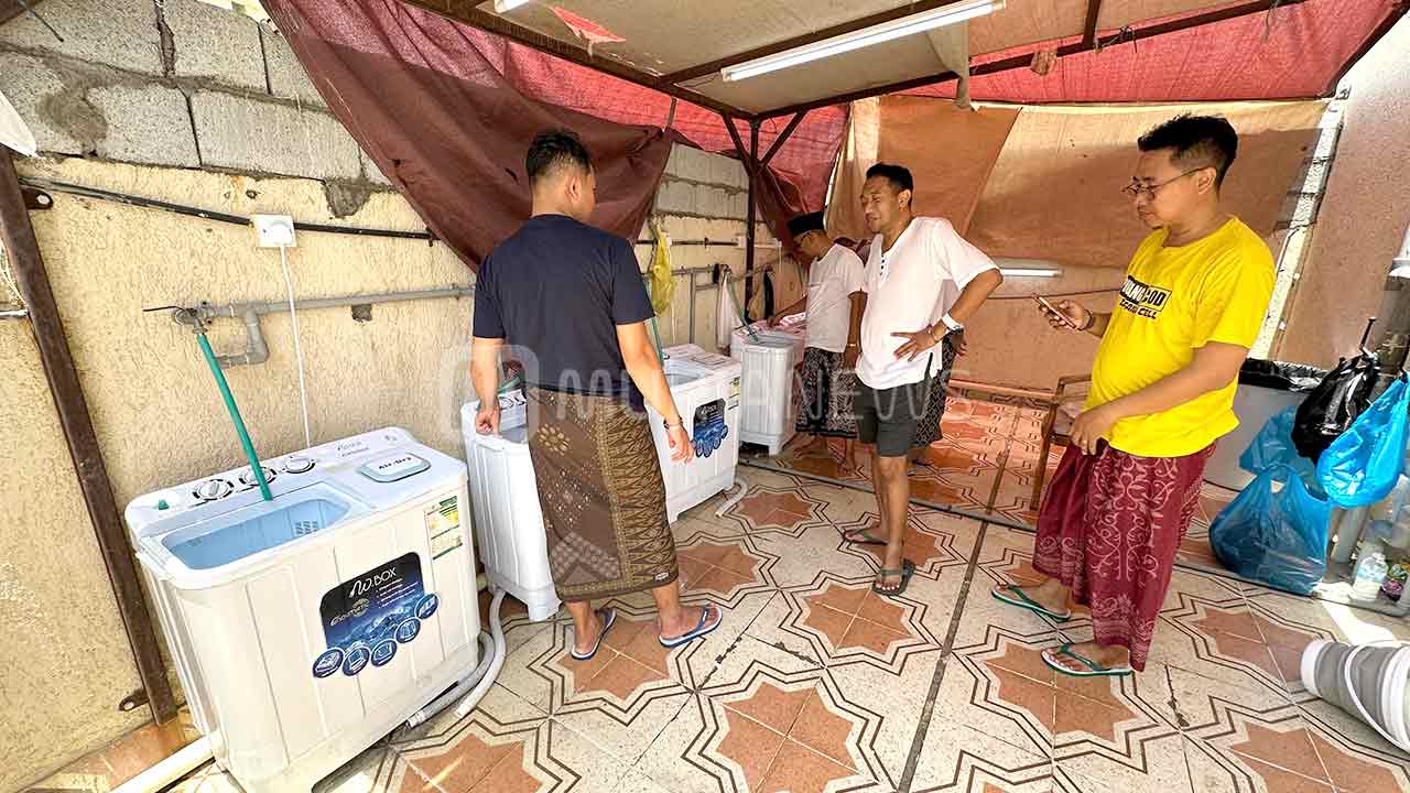 Nyuci Baju, Kesibukan Jemaah Haji Setiap Hari