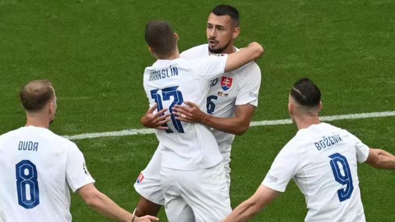 Ivan Schranz Bawa Slovakia Sengat Belgia di Piala Eropa