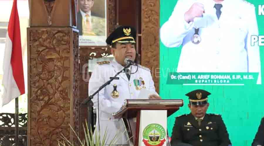 Pesan Bupati Blora ke Kades usai Terima SK Perpanjangan Jabatan