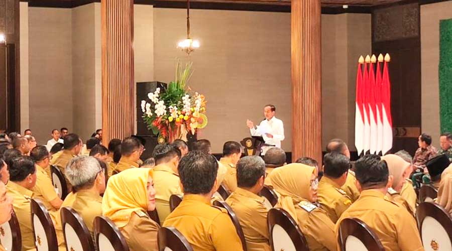 Jokowi Minta Kepala Daerah Serius Tangani Masalah Polusi Udara
