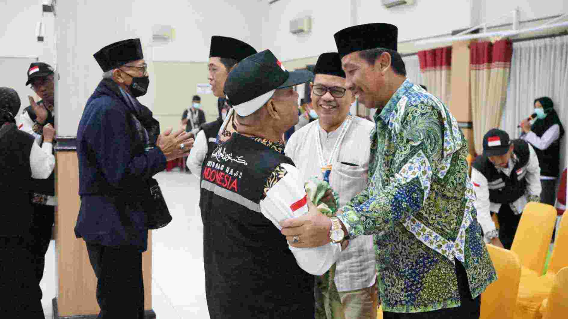 Bupati Hafidz Apresiasi Kinerja Petugas Pendamping Haji 2024