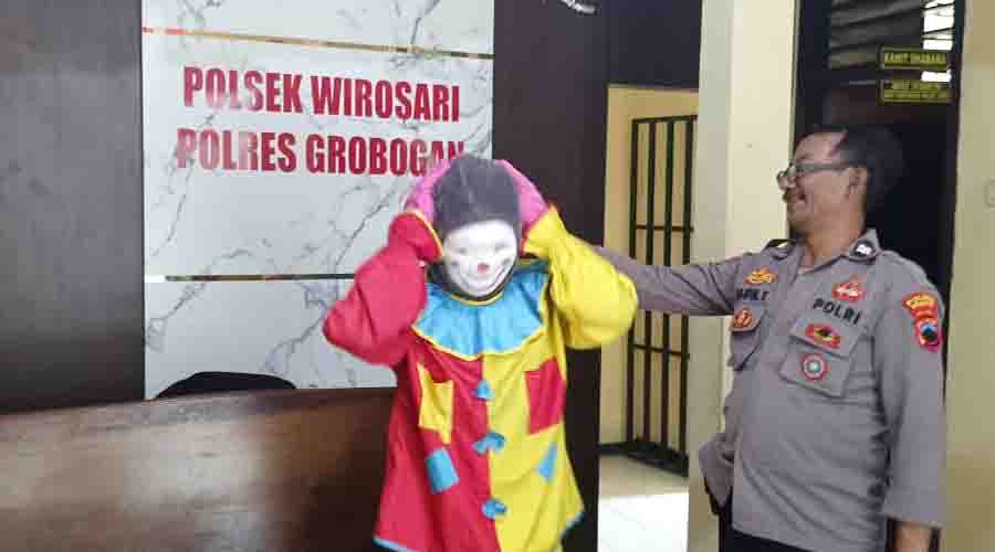 Dianggap Meresahkan, Badut di Wirosari Grobogan Diamankan Polisi
