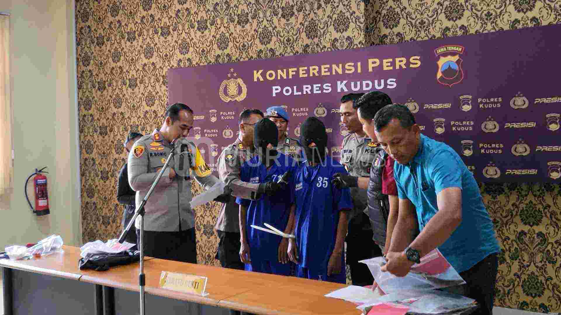 Gara-Gara Tokek, Kakak Adik Bacok Orang di Kaliwungu Kudus