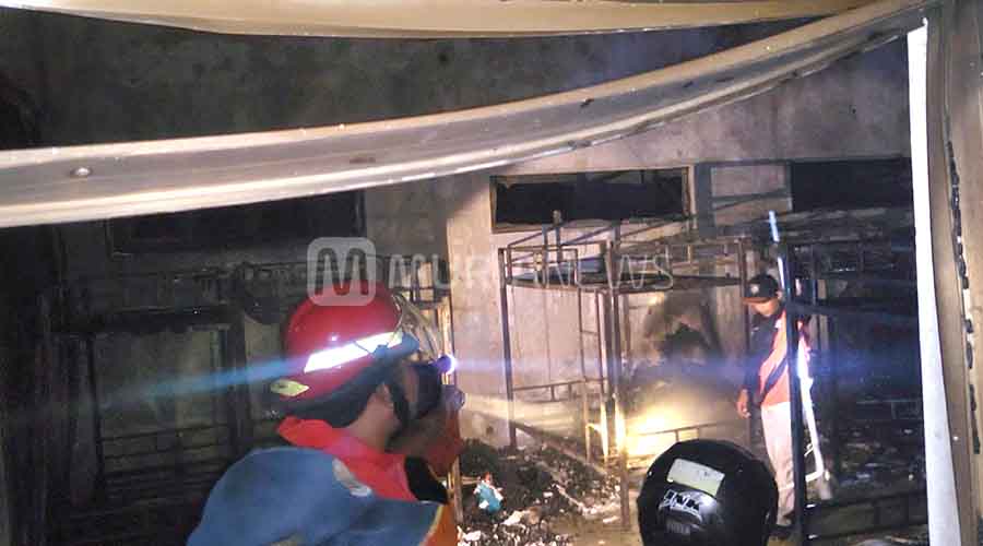 SMP IT Al Islam Kudus Kebakaran, Titik Api dari Sini