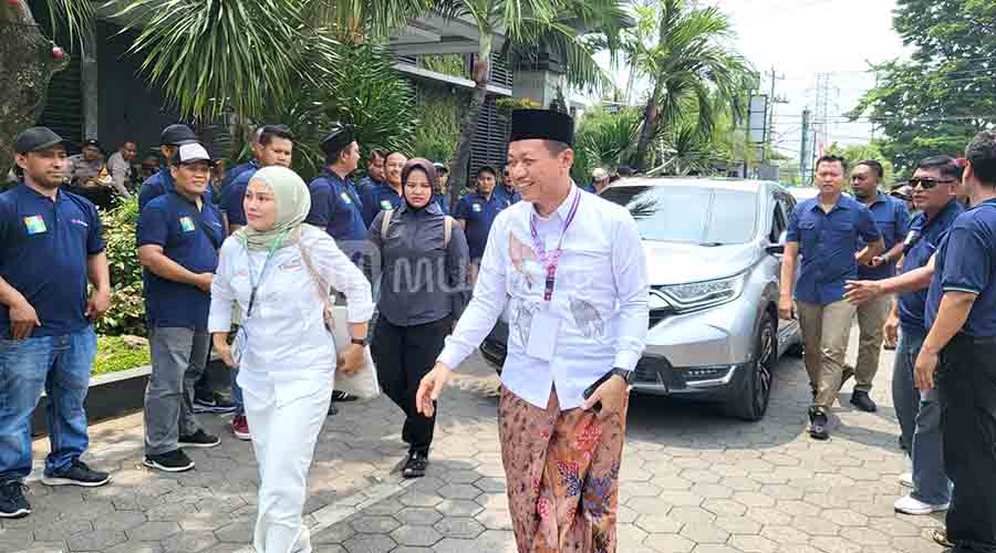 Samani-Bellinda Datang Lebih Awal di Debat Pilkada Kudus 2024