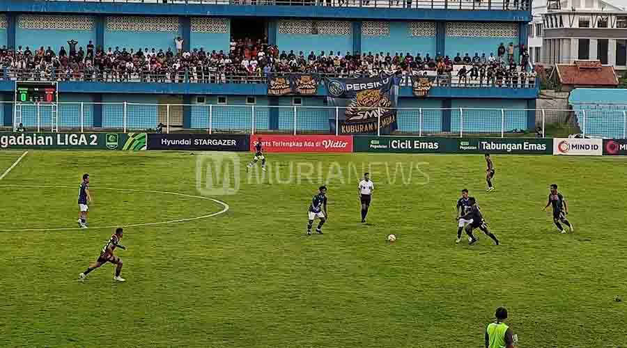 Hasil Babak Pertama Persiku vs Persipa: Masih Sama Kuat