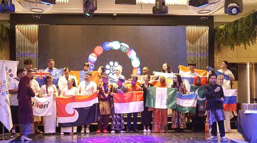 Ratusan Pemuda Delegasi dari 16 Negara Sukseskan Istanbul Youth Summit