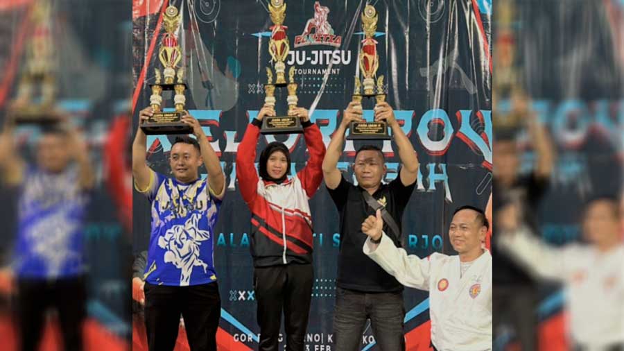 Jujitsu Grobogan Rebut Juara Umum Kejurprov di Sukoharjo