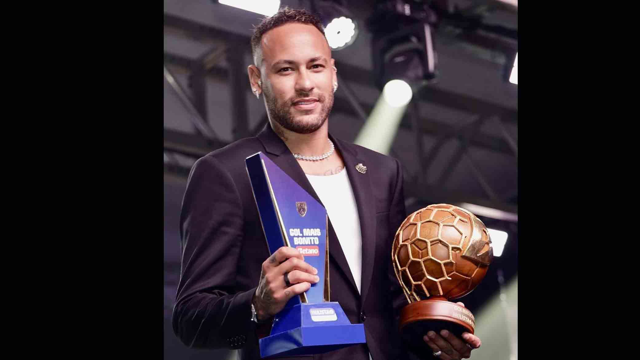 Santos Hanya Sampai Semifinal, Tapi Neymar Tetap Raih Penghargaan