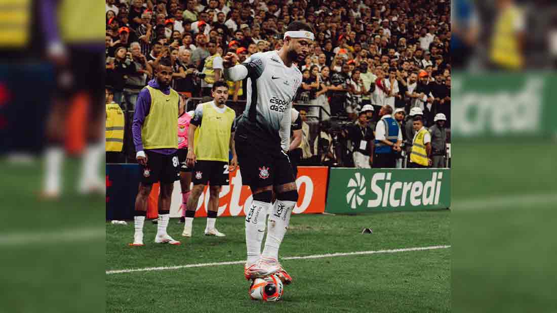 CBF Brasil Larang Aksi Injak Bola, Neymar & Depay Murka!