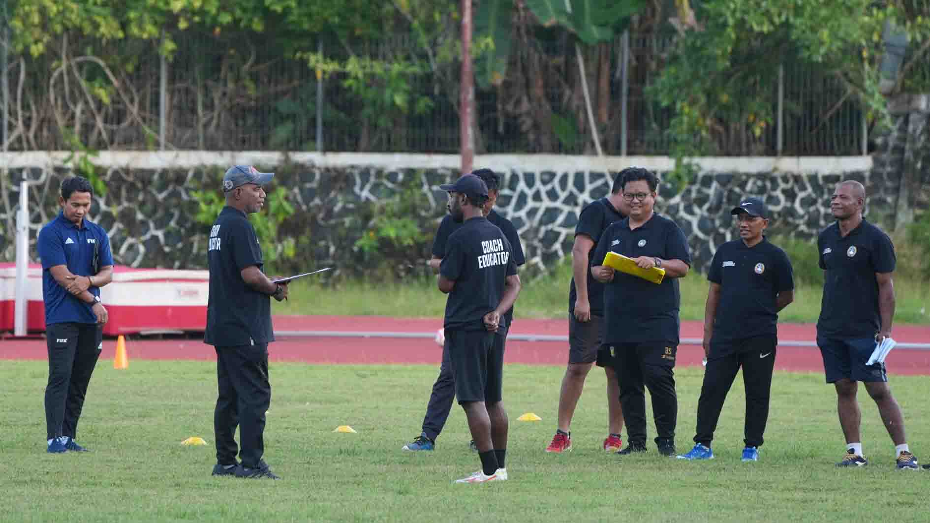 Belasan Peserta Ikuti Kursus Coach Educator Lisensi D di Papua