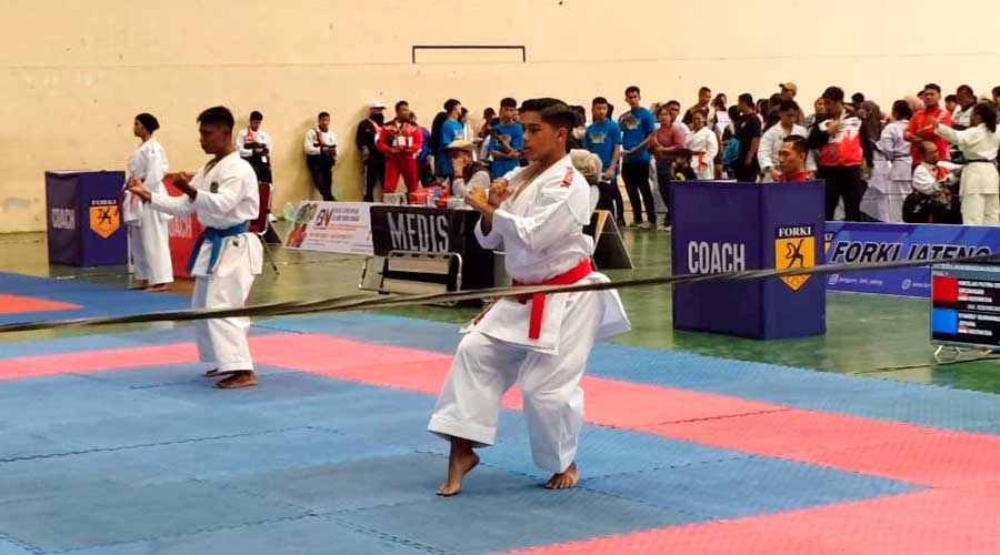 Rebut Lima Medali, Grobogan Juara Umum Karate di Popda Jateng