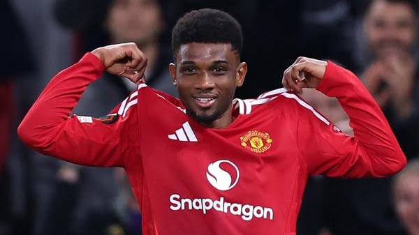 Bintang Manchester United Bikin Tertawa di Dunia Maya