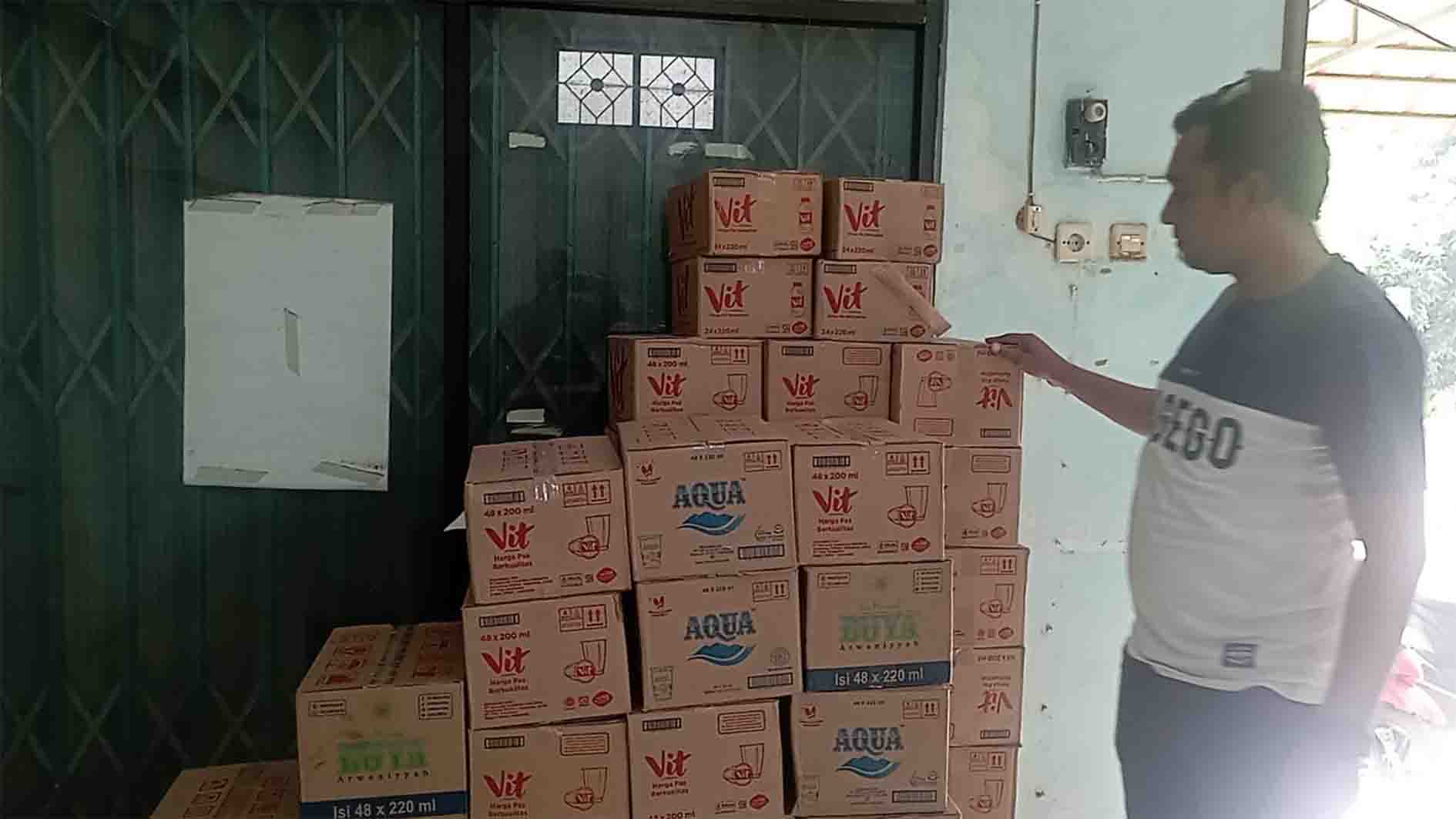 Tak Hanya di Alun-Alun Pati, Posko Donasi Demo Juga Muncul di Gembong