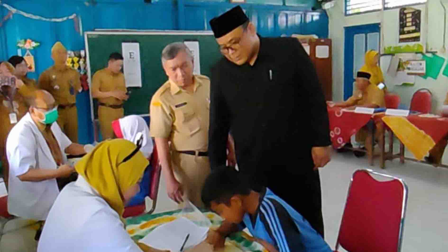 Program Cek Kesehatan Gratis Siswa Sekolah di Rembang Diluncurkan