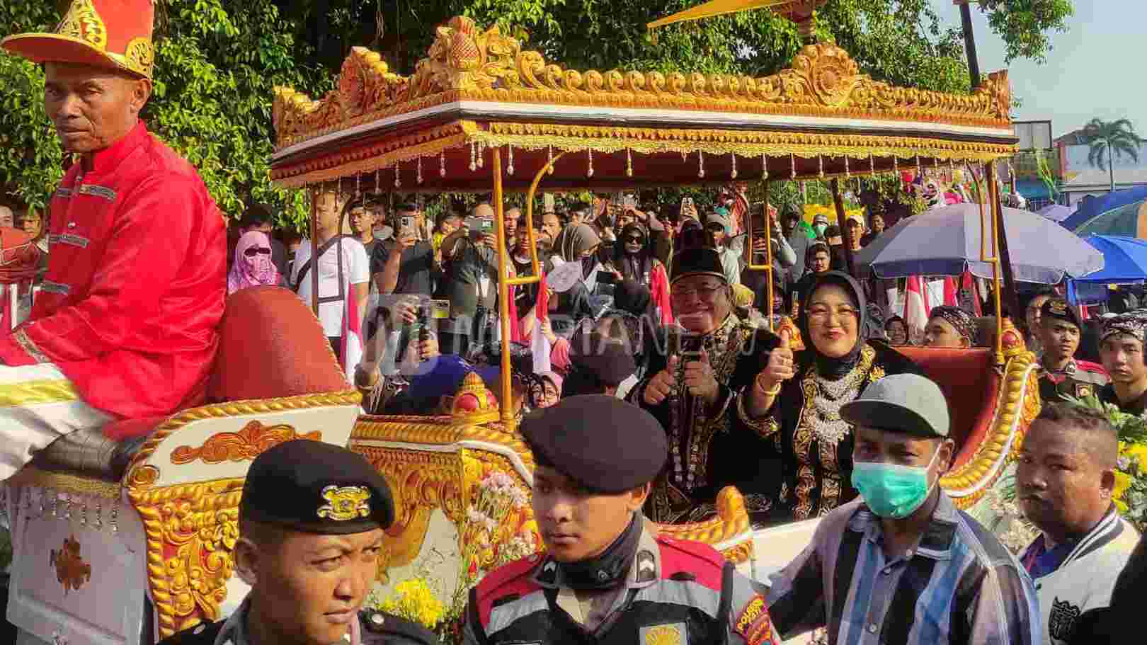 Ikuti Kirab Boyongan, Bupati Pati hingga Plt Sekda Dibully Warga