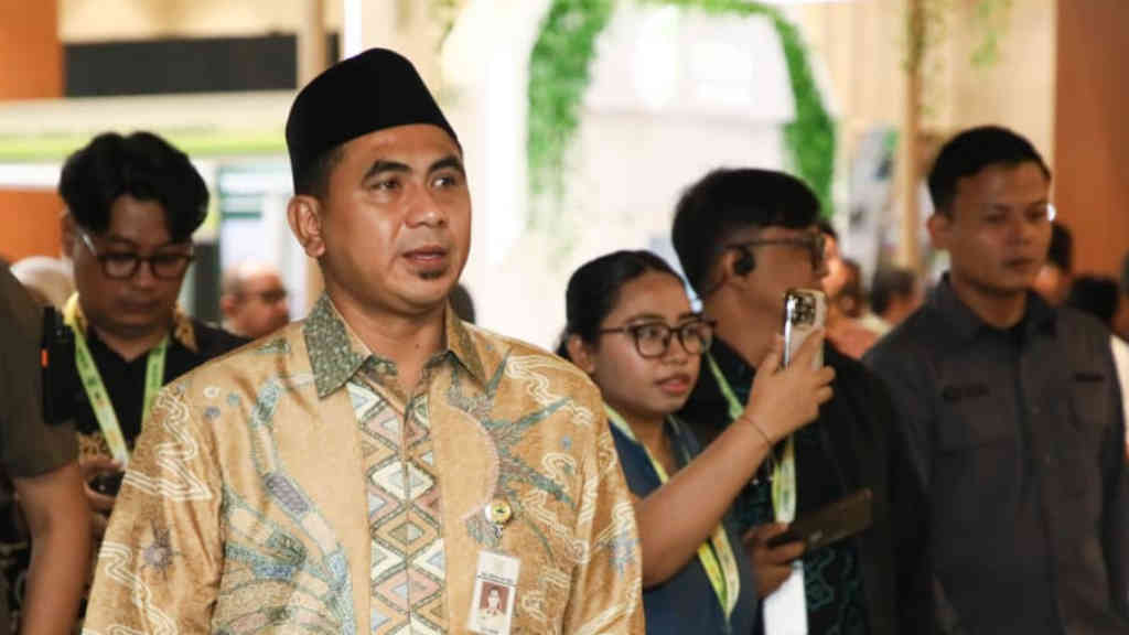 Taj Yasin Perintahkan Sudewo Kembali Ngantor: Pelayanan Harus Jalan