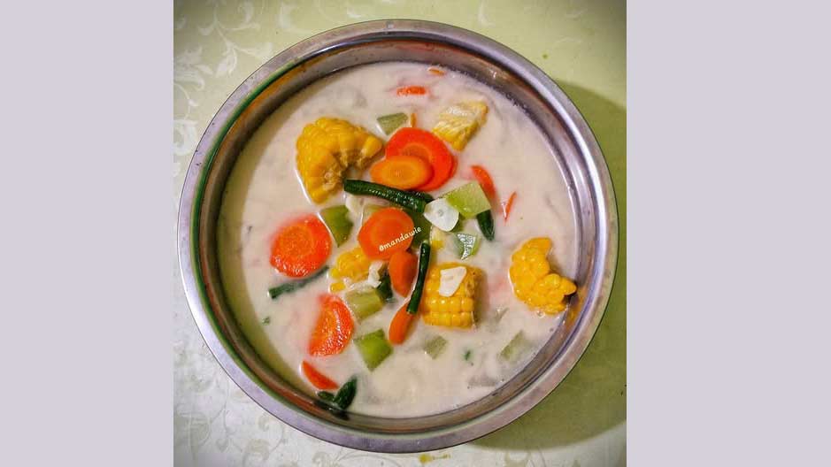 hoby-sayur-lodeh-setiap-hari-perhatikan-santannya