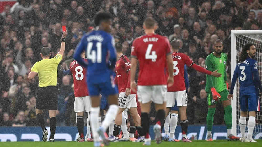 Maresca Soal Kartu Merah Roberto Sanchez: Semua Rencana Ambyar