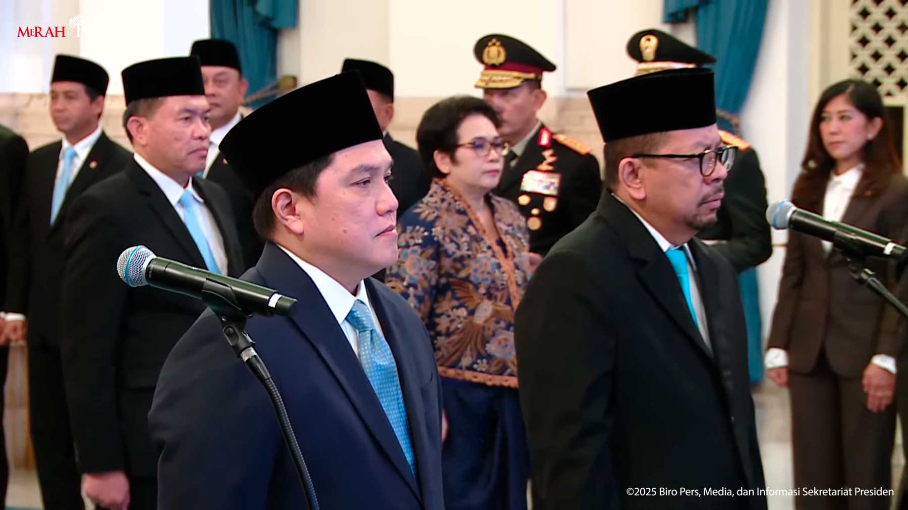 Presiden Prabowo Lantik Erick Thohir sebagai Menpora