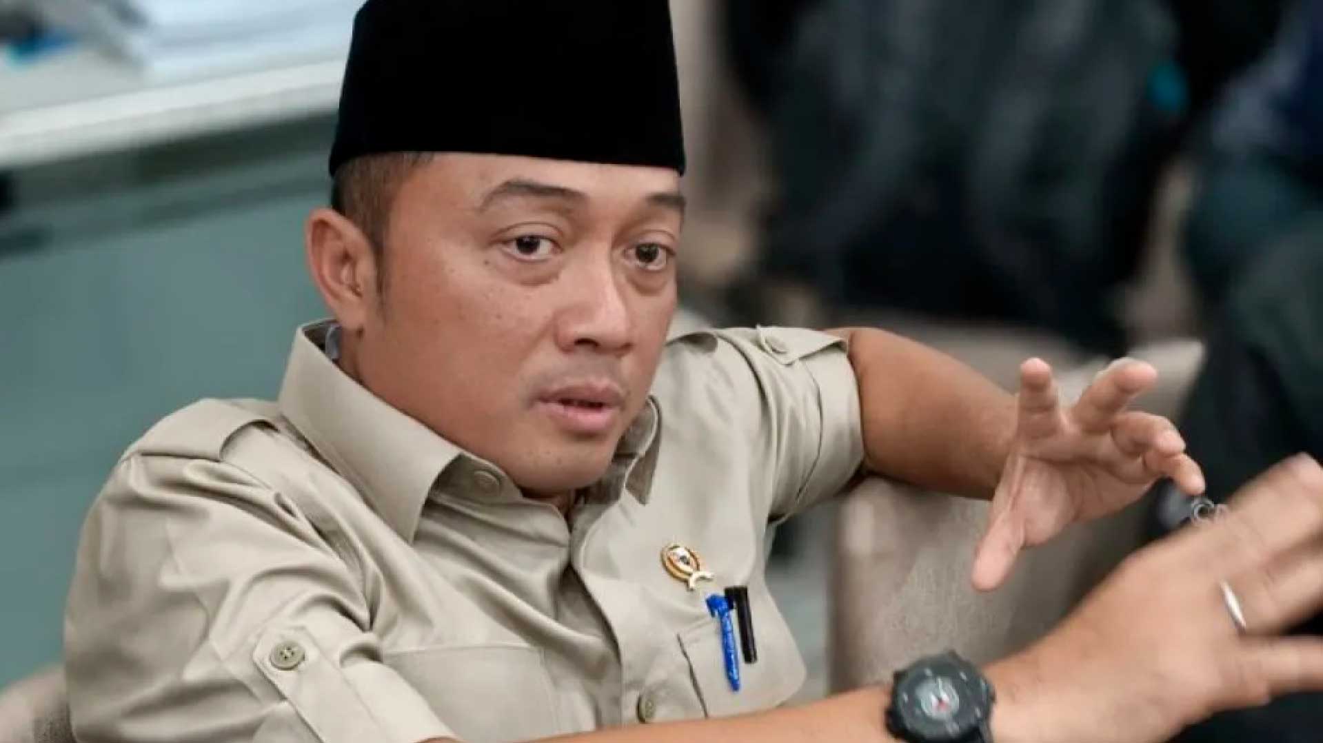 Presiden Prabowo Tunjuk Dony Oskaria sebagai Plt Menteri BUMN