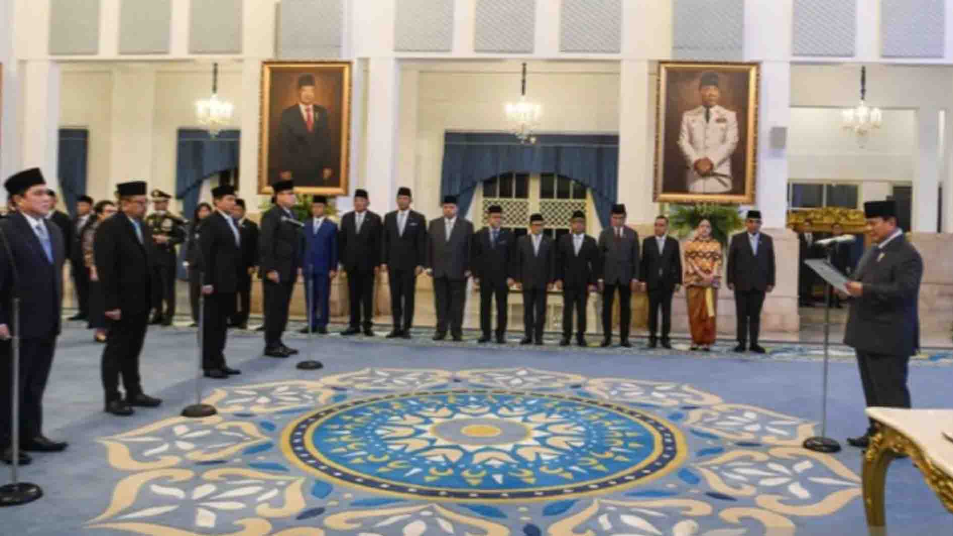 Erick Thohir Dilantik Jadi Menpora, Djamari Chaniago Menko Polkam