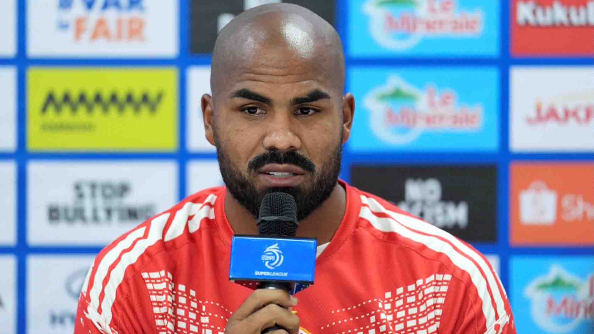 Jordi Amat Absen, Thales Lira Siap Kawal Lini Belakang Persija