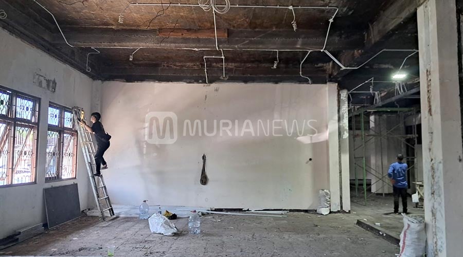 Rusak Akibat Demo, Gedung DPRD Jepara Direhab