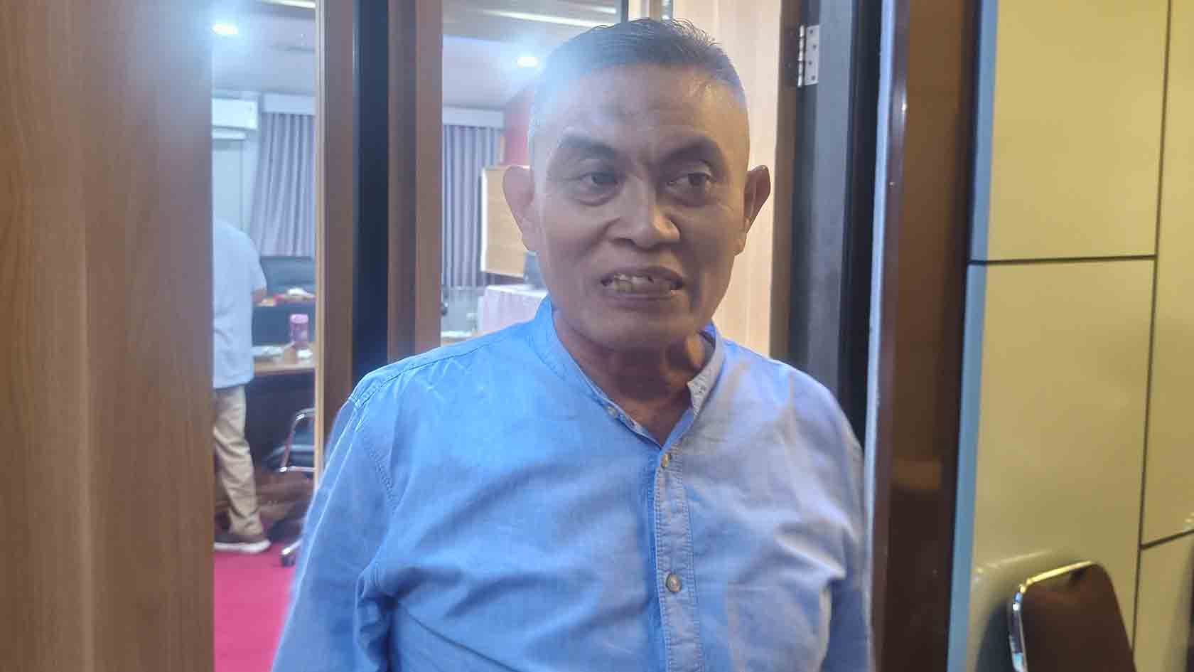 disebut-dalam-spanduk-protes-mahasiswa-kudus-rochim-sutopo-santai