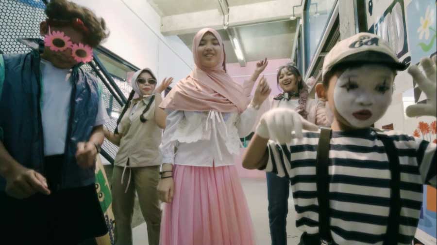 Bikin Bangga! Musisi Cilik Asal Kudus Rilis Single Perdana Up Again