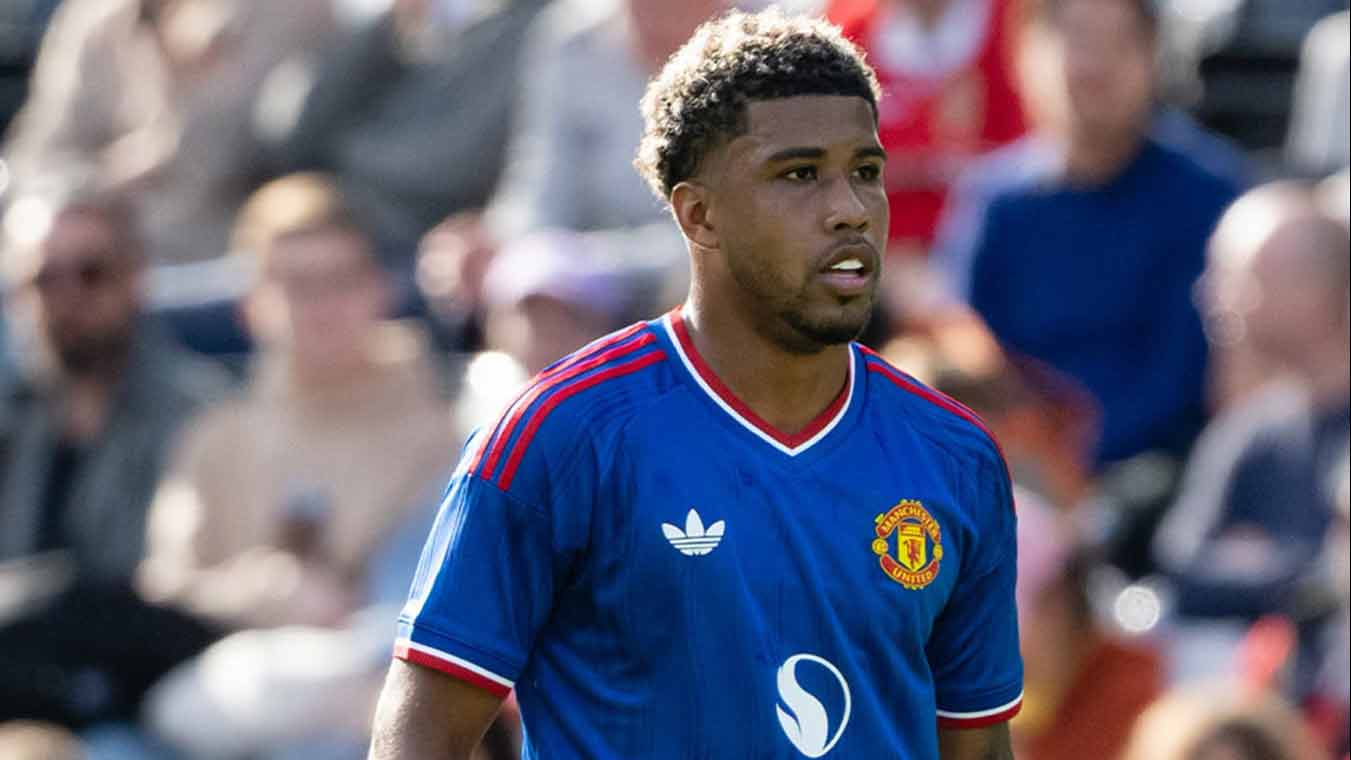 Andrey Santos Makin Moncer Bersama Manchester United