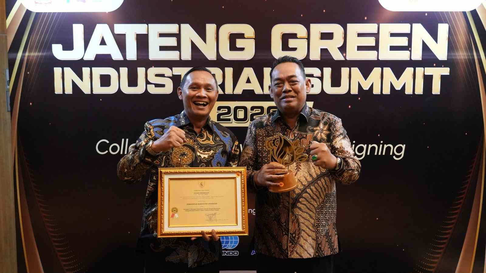 Grobogan Raih Penghargaan Jateng Green Industrial Summit Award