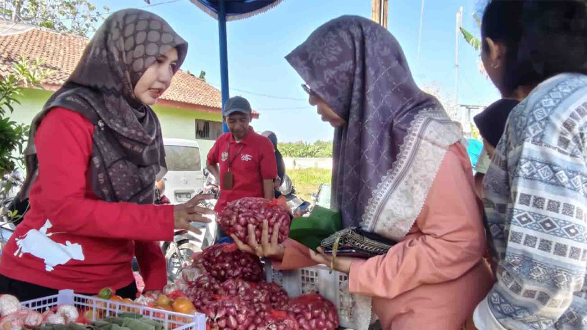 Meriahkan Hari Jadi, Dintanpan Rembang Gelar Pasar Tani Pasti Marem