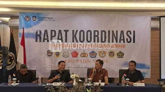 Langgar Aturan, 3 WNA di Jepara Dideportasi