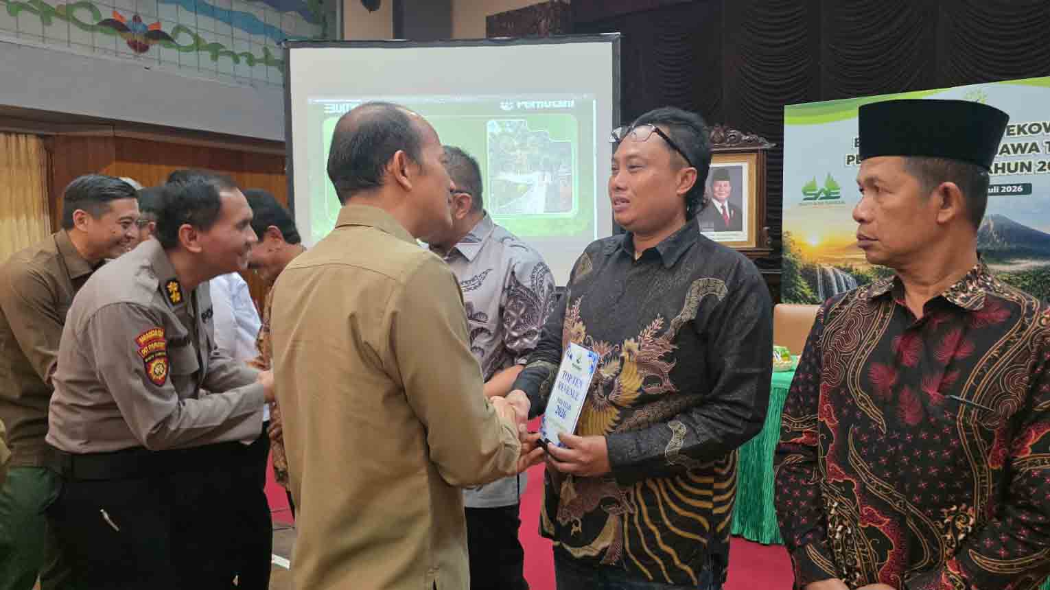 Pijar Park Kudus Dapat Penghargaan Top Ten Revenue Mid Year